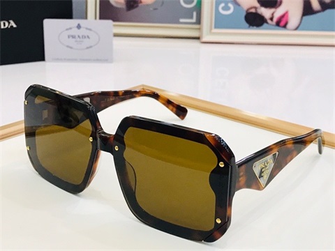 prada sunglass-017